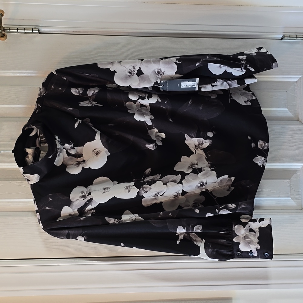 WORTHINGTON WOMENS LONG SLEEVE BLACK AND WHITE FLORAL BLOUSE SIZE PETITE LARGE